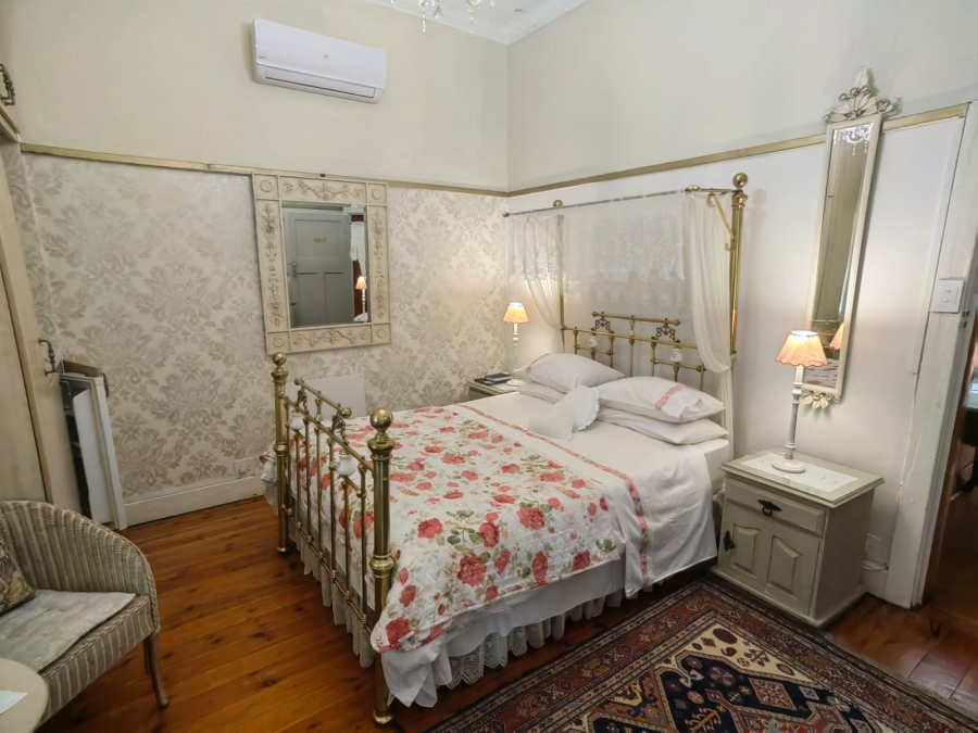 5 Bedroom Property for Sale in Parys Free State